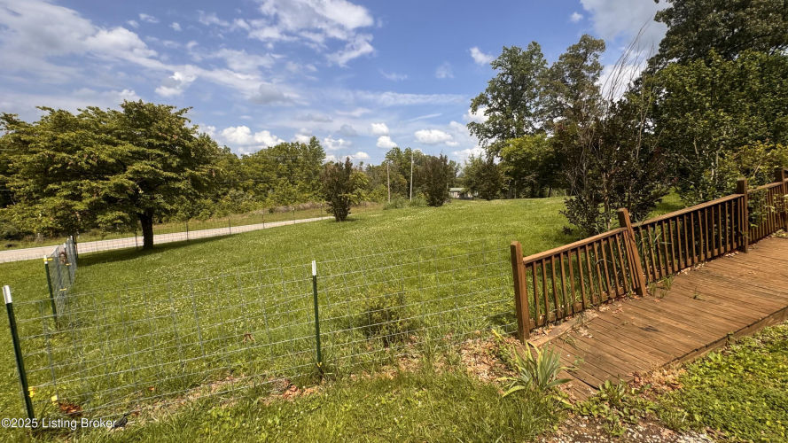 Listing Image 22