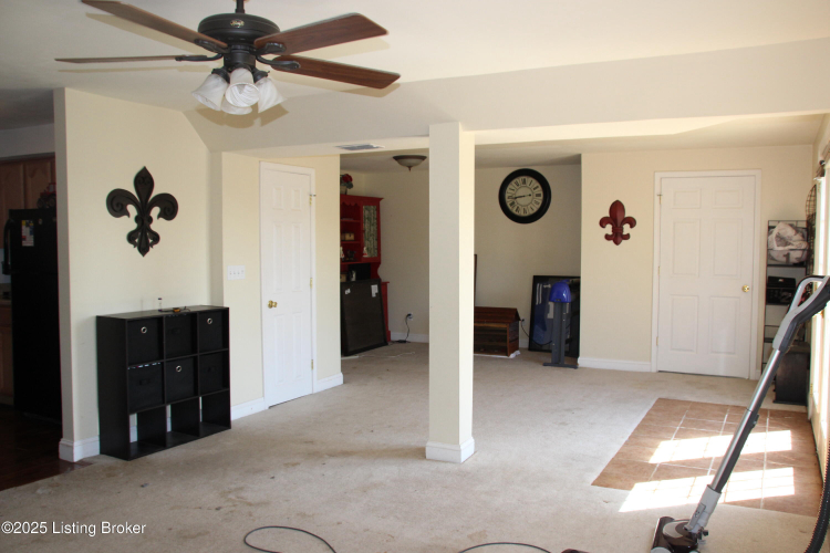 Listing Image 75