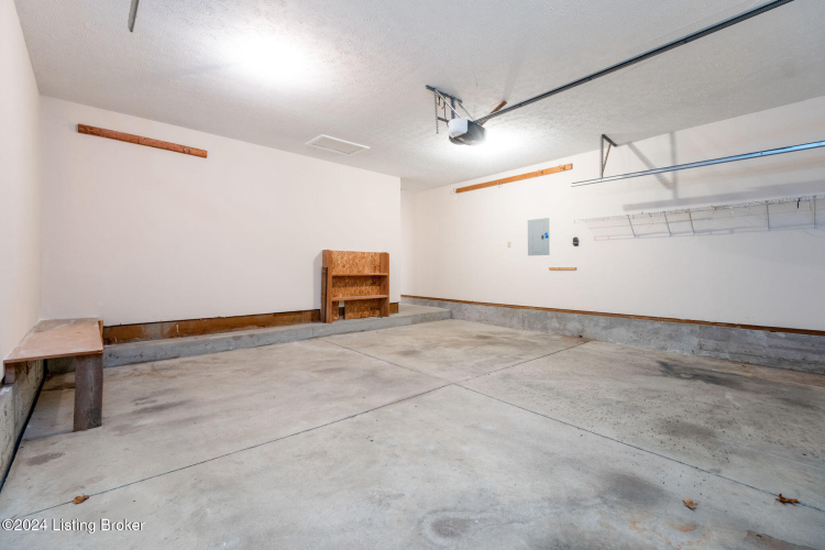 Listing Image 29