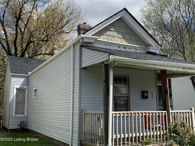 Listing Image 3