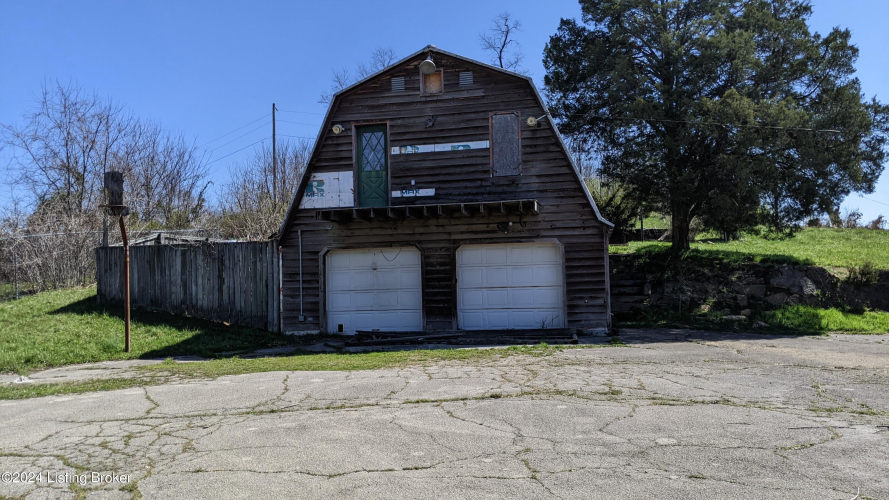 Listing Image 30