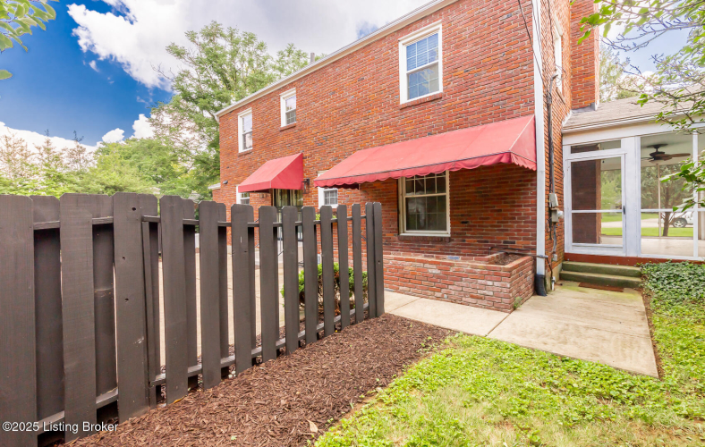 Listing Image 55
