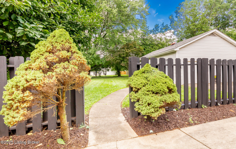 Listing Image 56
