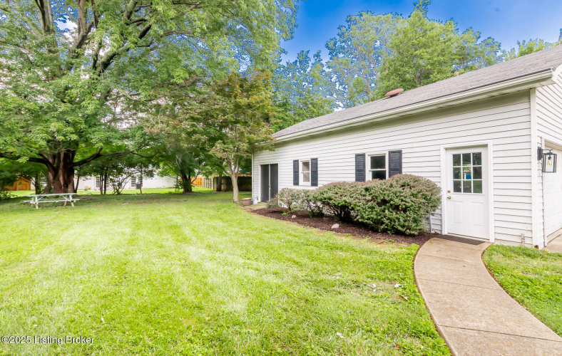Listing Image 59