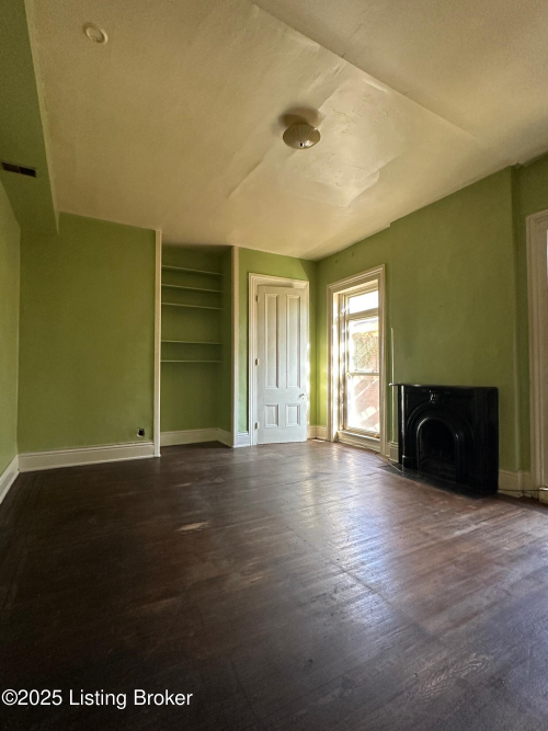 Listing Image 39
