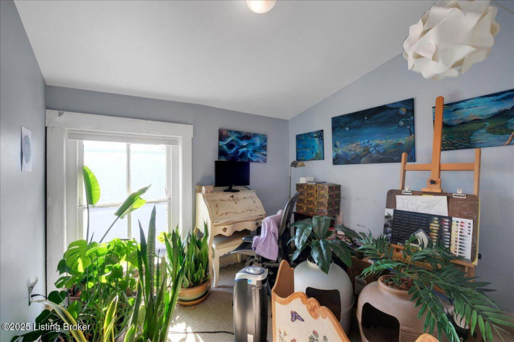 Listing Image 63