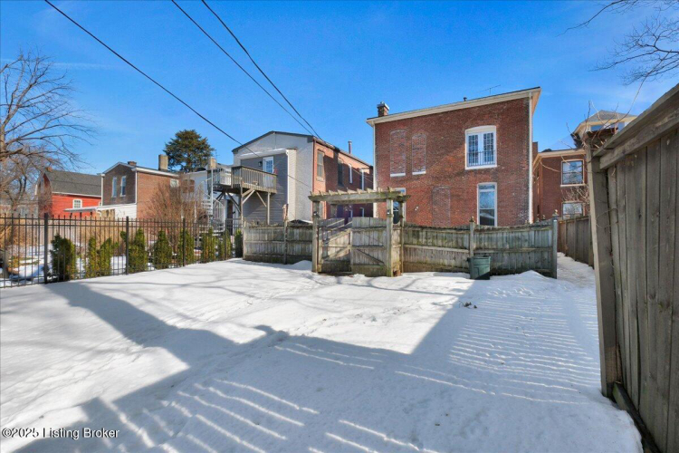 Listing Image 77