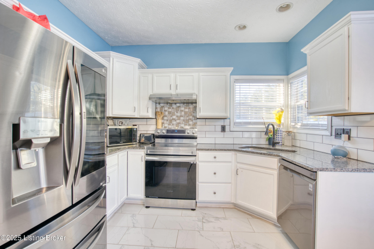Listing Image 19