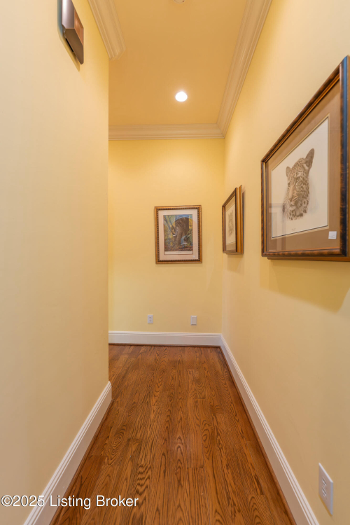 Listing Image 25