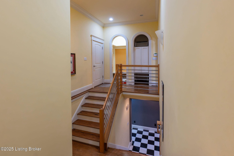 Listing Image 57