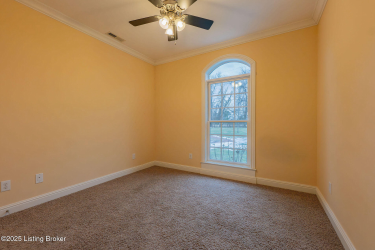 Listing Image 91