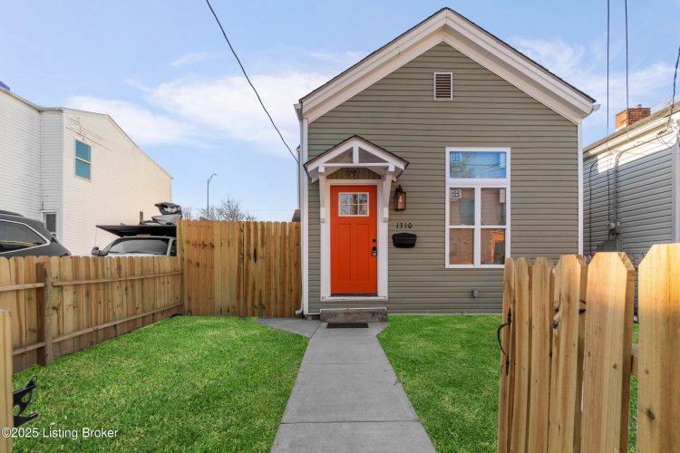 Listing Image 3