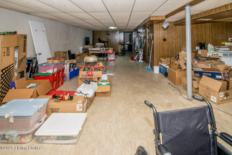 Listing Image 24