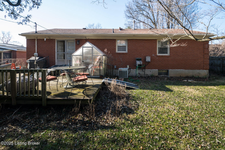 Listing Image 28