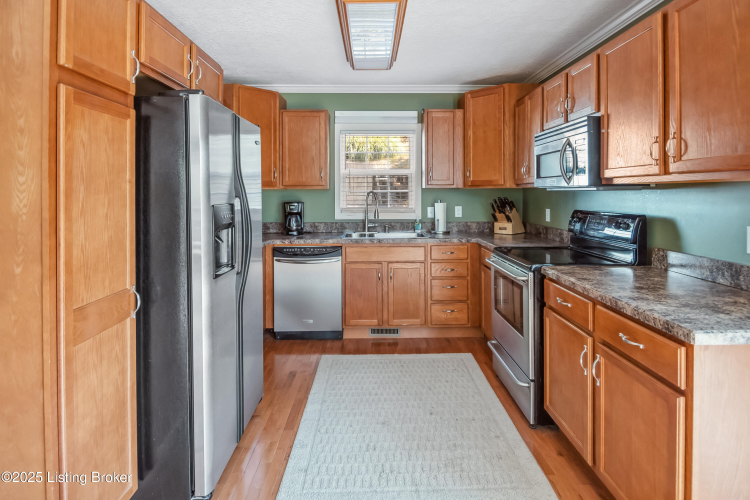 Listing Image 15