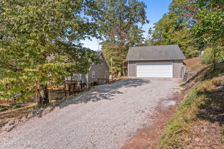 Listing Image 54