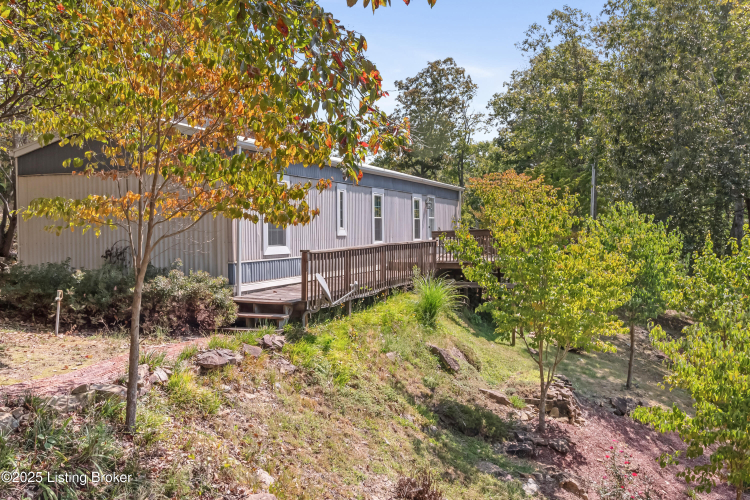 Listing Image 64