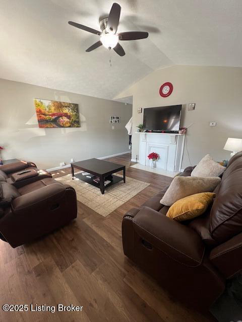 Listing Image 4