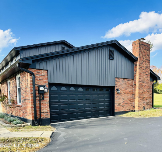 Listing Image 33