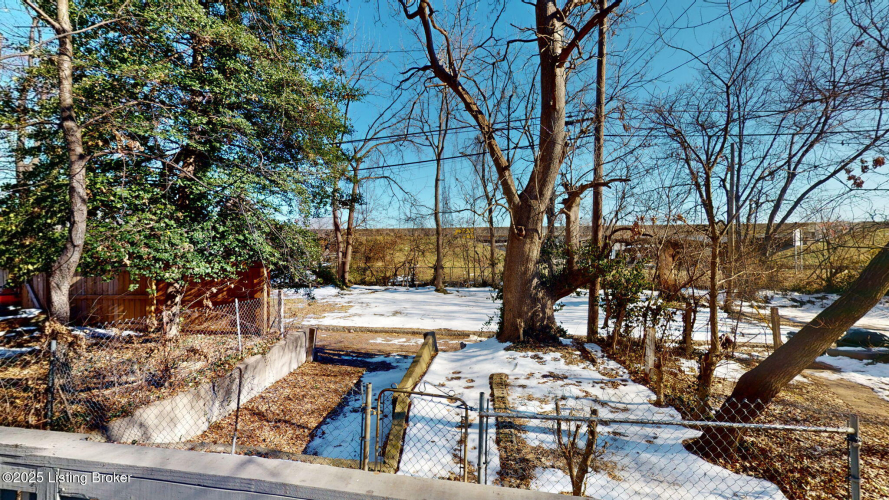 Listing Image 32