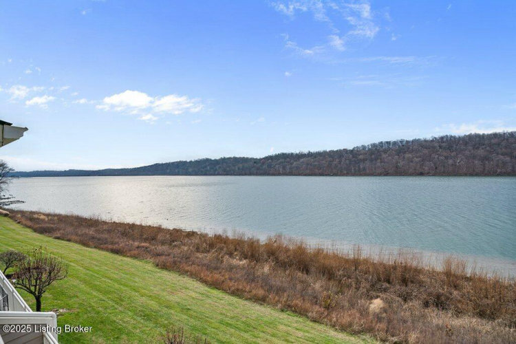 Listing Image 43