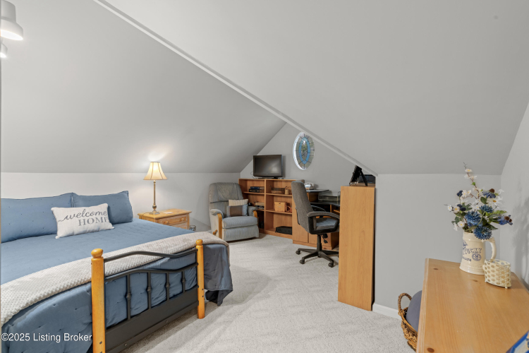 Listing Image 46