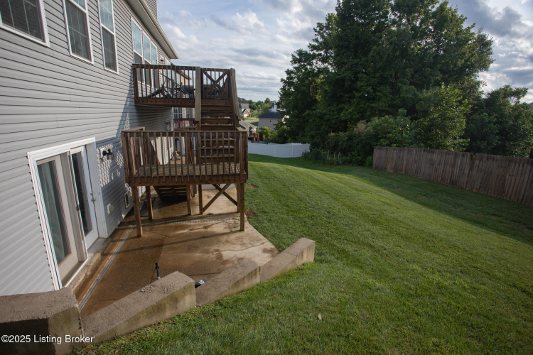 Listing Image 14
