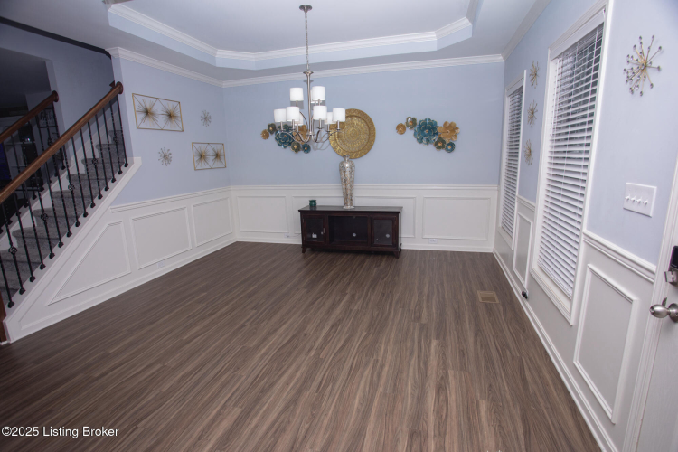 Listing Image 52