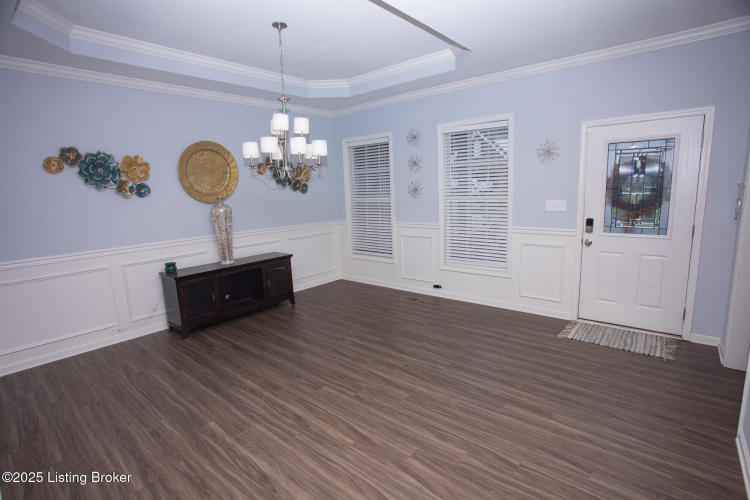 Listing Image 58