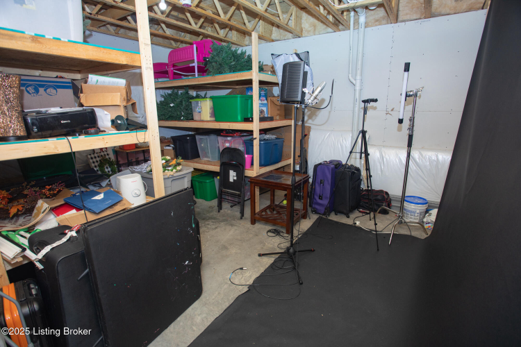 Listing Image 70