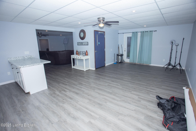 Listing Image 88