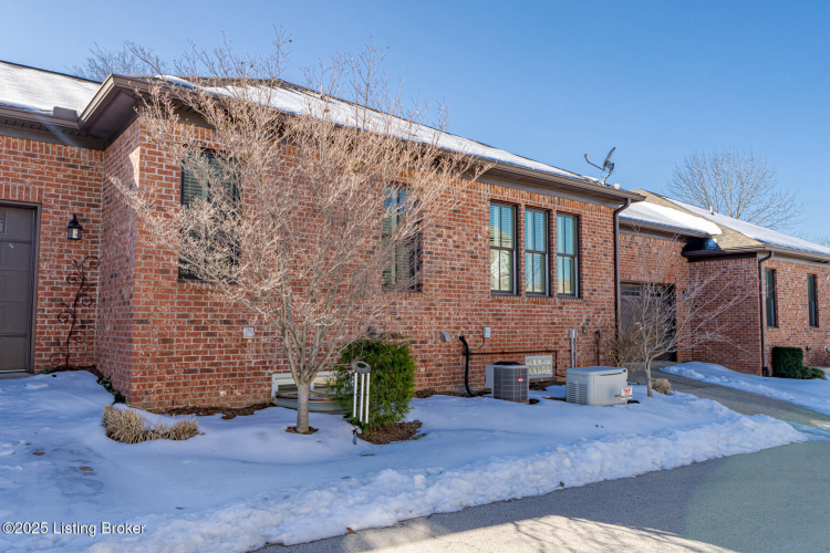 Listing Image 57