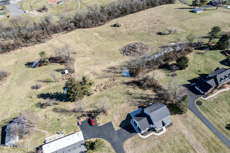 Listing Image 49