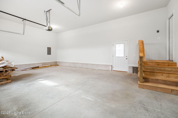 Listing Image 37