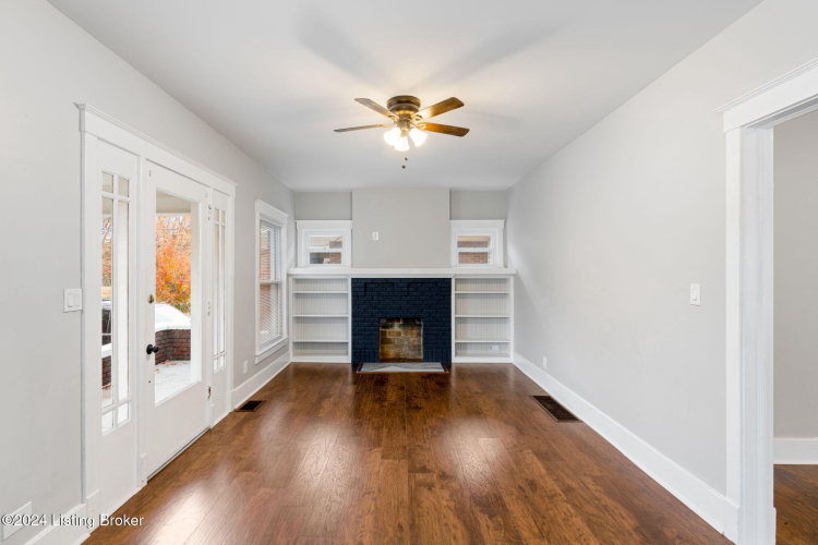 Listing Image 14
