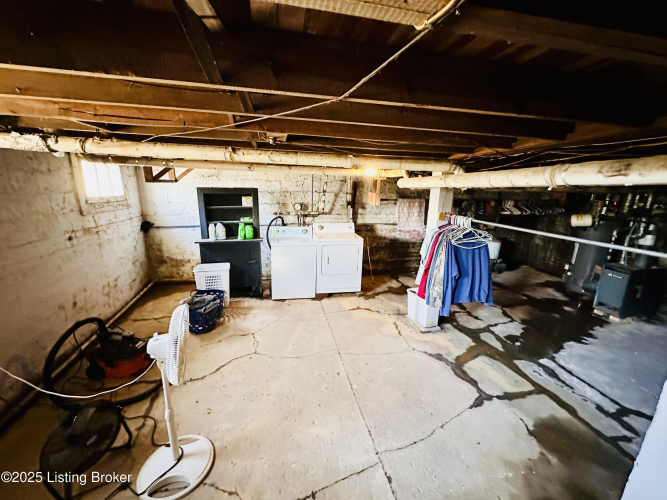 Listing Image 63