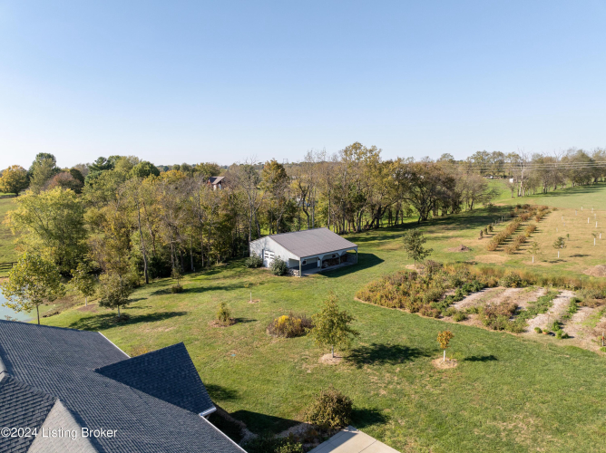 Listing Image 62
