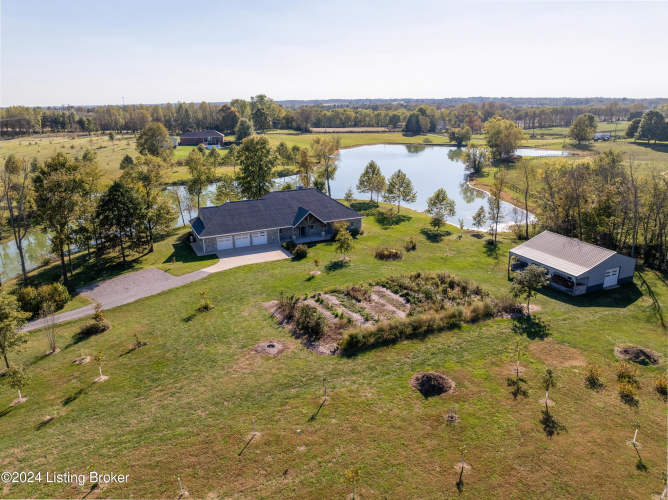 Listing Image 64