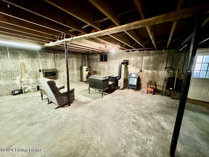 Listing Image 20