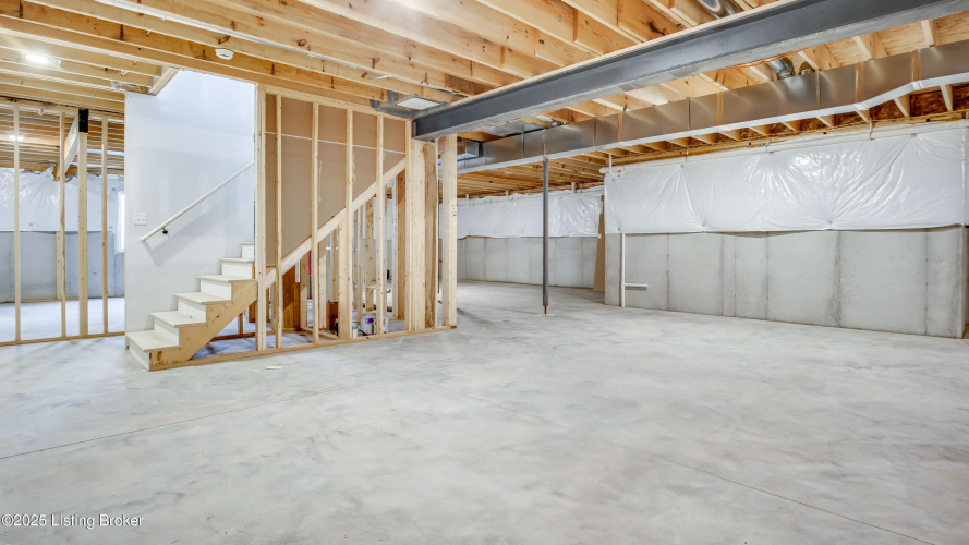 Listing Image 81