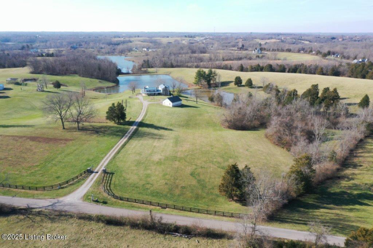Listing Image 36