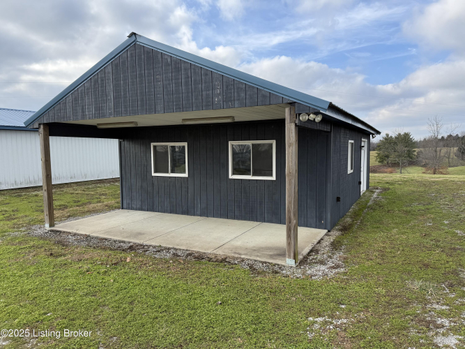 Listing Image 45
