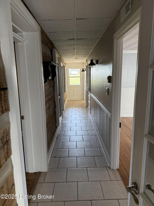 Listing Image 82