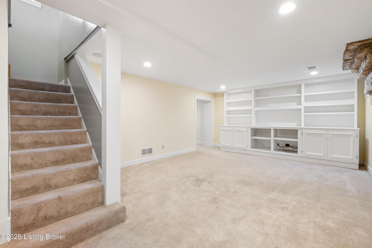 Listing Image 51