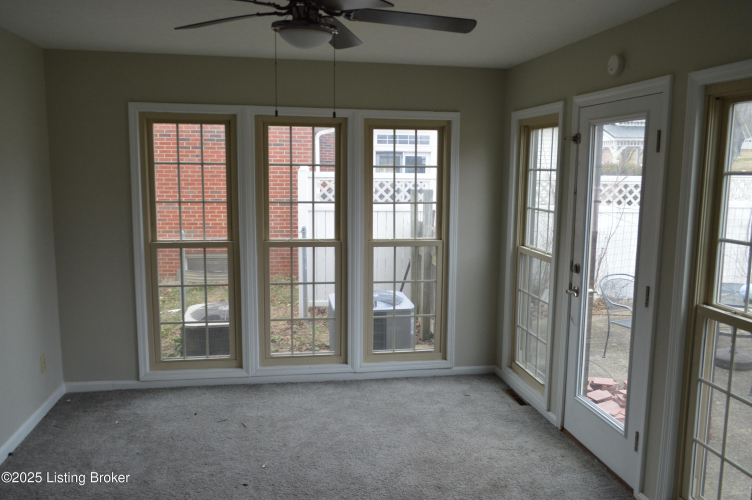 Listing Image 33