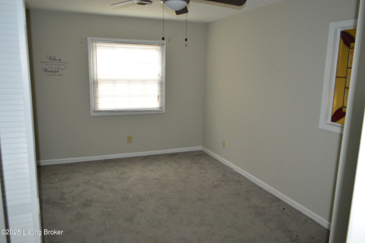 Listing Image 49