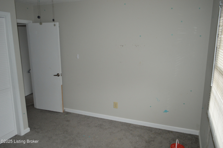 Listing Image 52