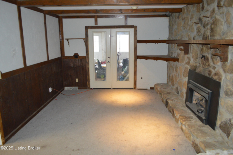 Listing Image 53
