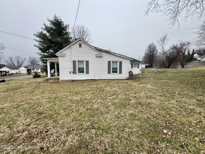 Listing Image 17