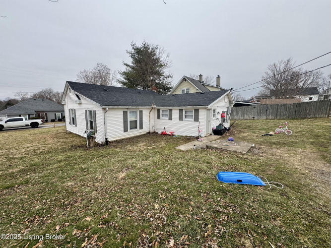 Listing Image 19